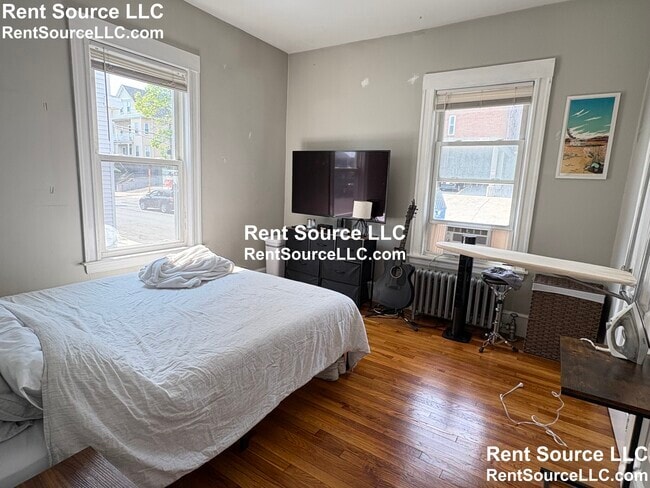 Building Photo - 271 Highland Ave Rental