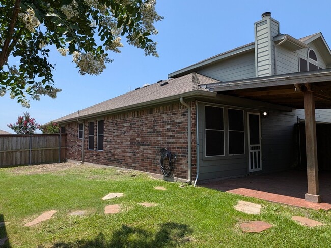 Photo - 120 Sandy Ln