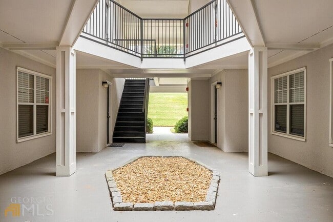 Building Entrance - 1150 Collier Rd NW Unit BA8