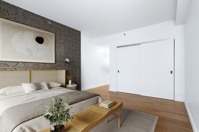 Photo - 225-227 W 60th St