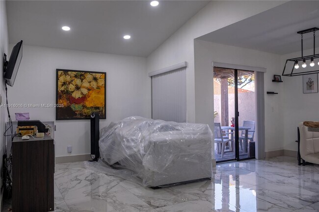 Photo - 6294 NW 170th Terrace