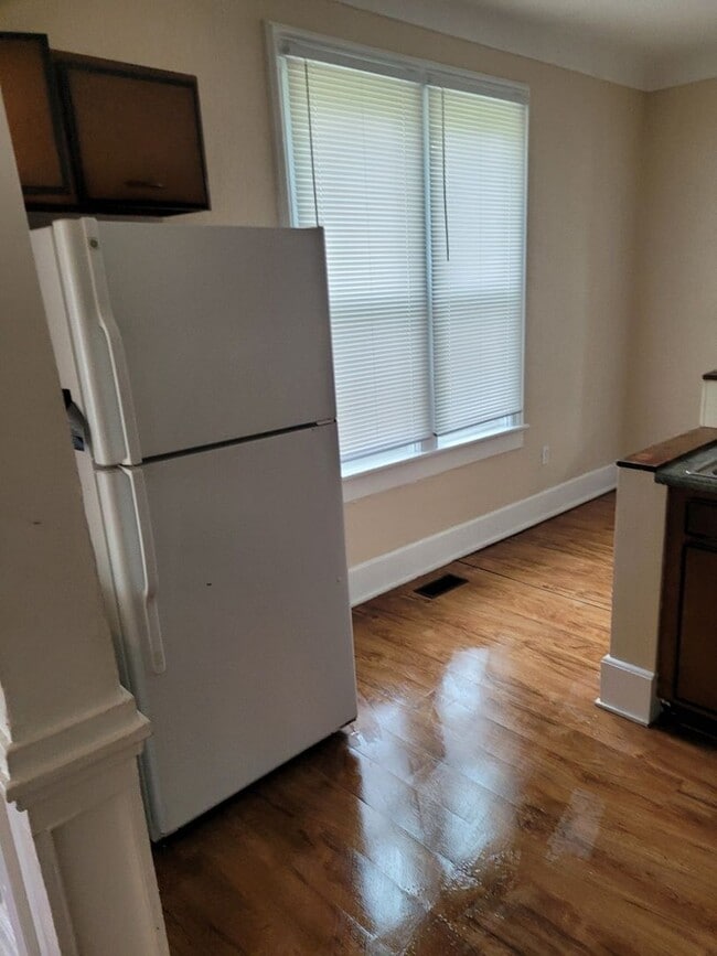 Photo - 1008 E 1st St Unidad 1