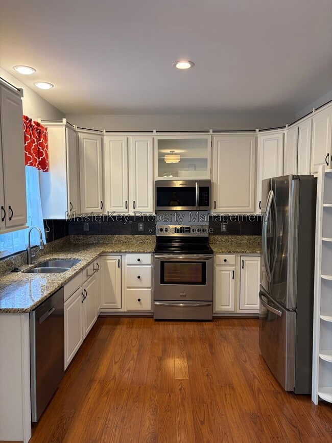 Photo - 2300 Clerestory Pl