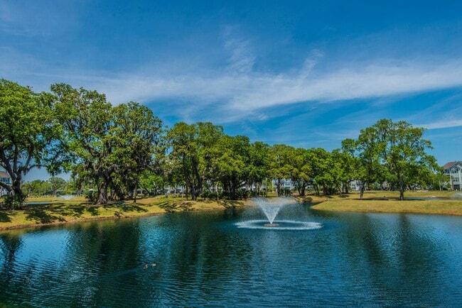 Photo - Beautiful Oyster Point Townhome - Mt. Pleasant