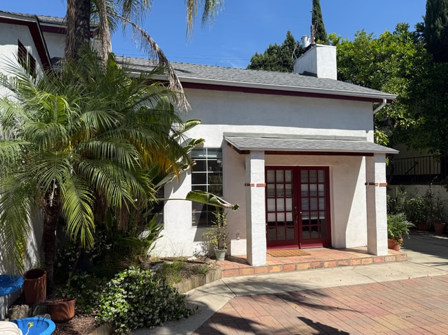 Photo - 5408 Morella Ave