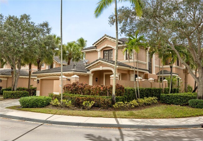 Photo - 2790 Center Ct Dr