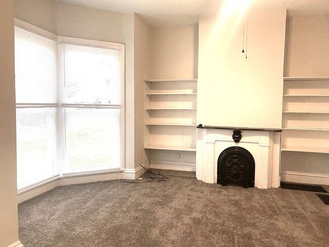 Building Photo - 212 Tinkler St Unit 212 Tinkler #1