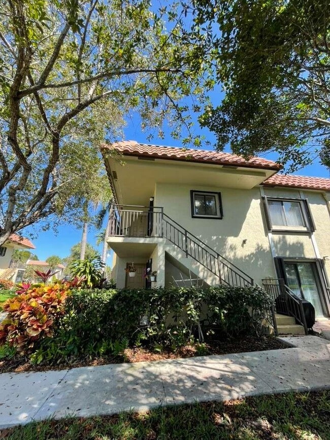 Photo - 436 Lakeview Dr Unit 206