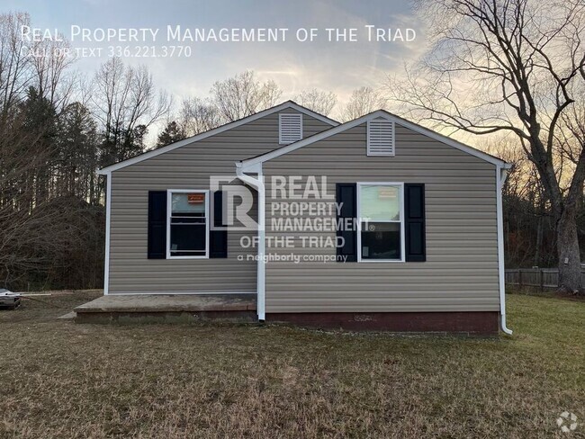 Building Photo - 294 Plemmons Rd Rental