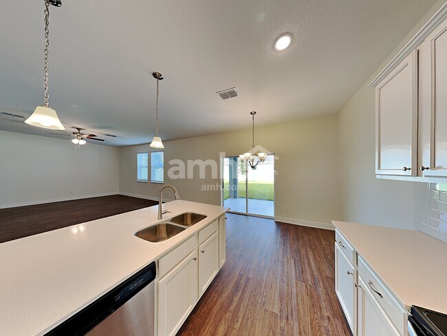 Photo - 815 Heavenly Dr