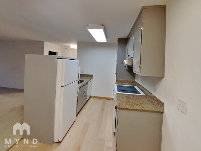 Photo - 360 Vernon St Unidad 205