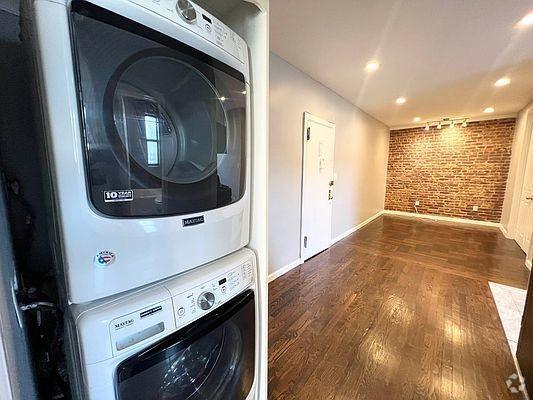 Building Photo - 2 bedroom in BRONX NY 10468 Unit 4A Rental