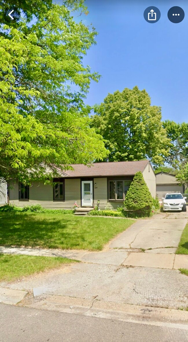 Building Photo - 6095 S Mohawk Ave Rental