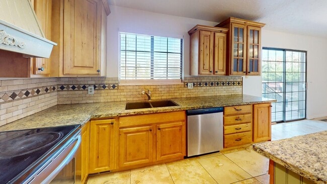 Photo - Freshly Updated Gem in Desirable East Side Sandy