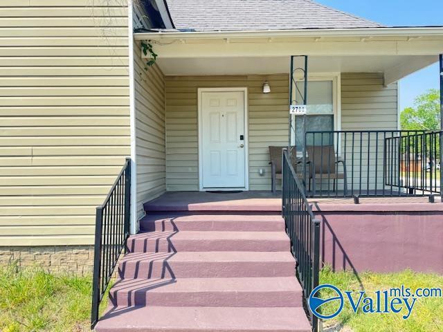 2700 9th Ave SW