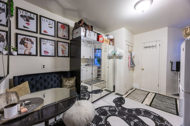 Building Photo - 91 Bedford St