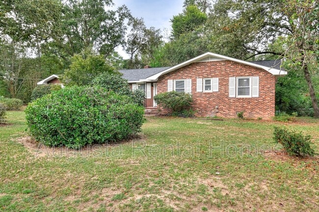 Photo - 323 Pineview Dr