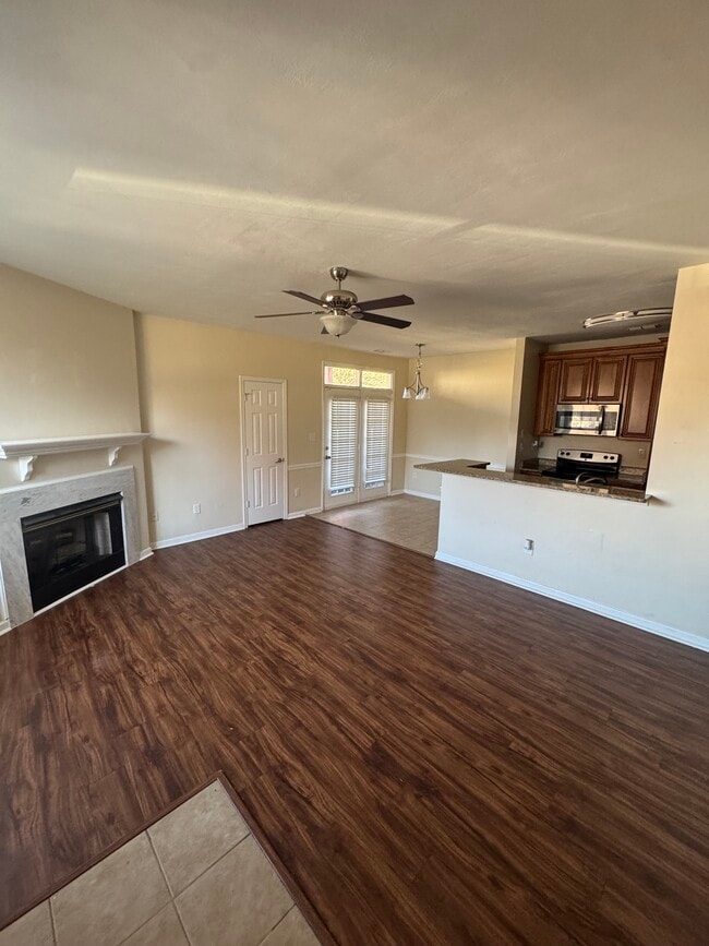 Photo - 310 Primrose Ln Unidad 310