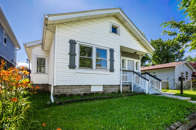 207 N Hamilton Ave