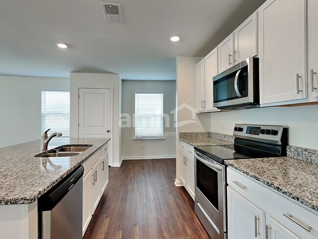 Photo - 116 Butternut Ct