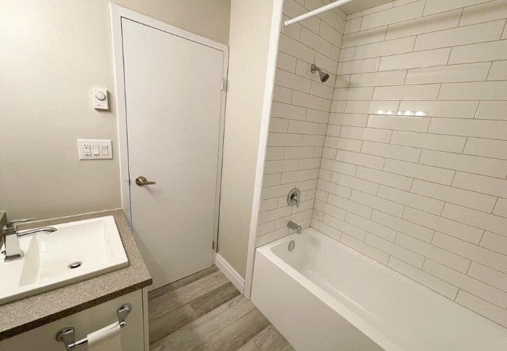 Photo - Hawthorn Place Apartments