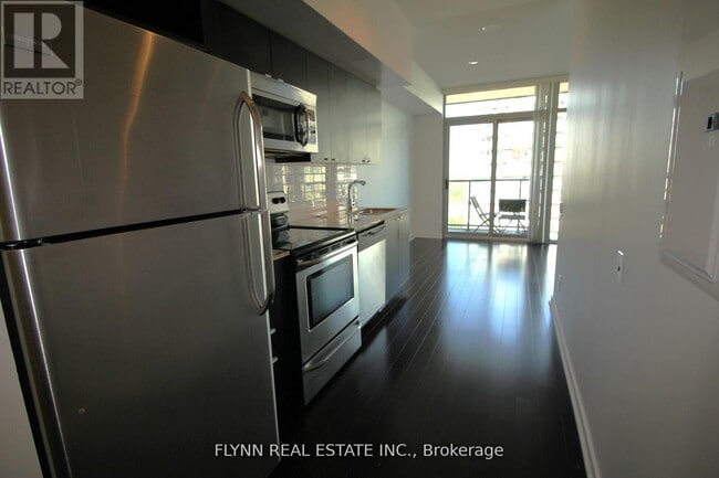 Photo - 105 The Queensway Unit 2313