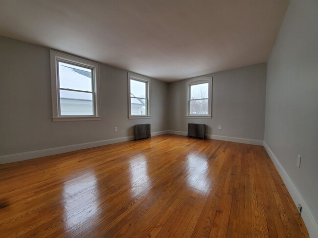 Photo - 444 Lafayette Rd Unidad 4