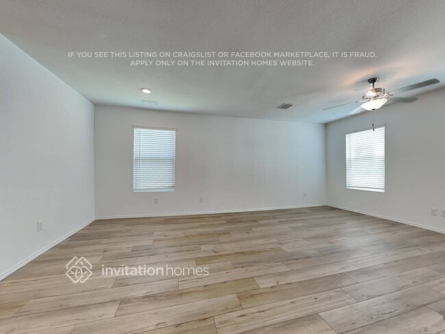 Photo - 138 Br Vlg Wy