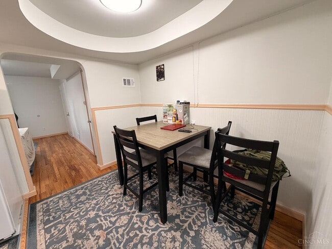 Photo - 1589 Summit Rd