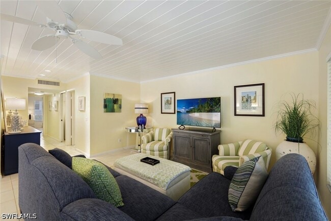 Photo - 286 4th St S Unidad 203