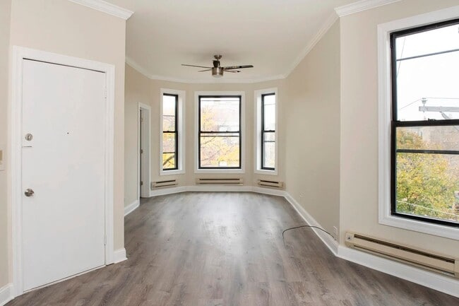 Building Photo - 2909 N Mildred Ave Unit 3