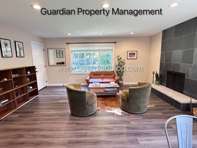 Photo - 3916-3918 Sheridan Ave S Unit 3916