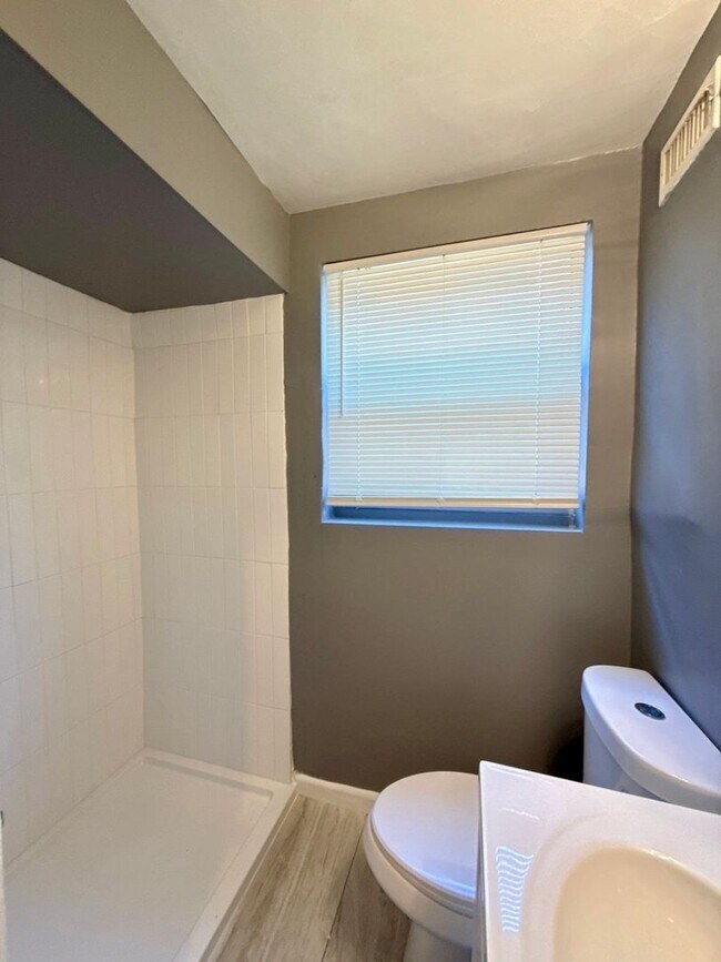 Photo - Great affordable apartment in St. Nicholas! Unit 2