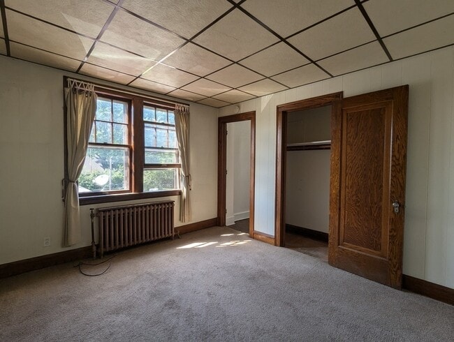 Photo - 509 E 7th St Unit Apt. F
