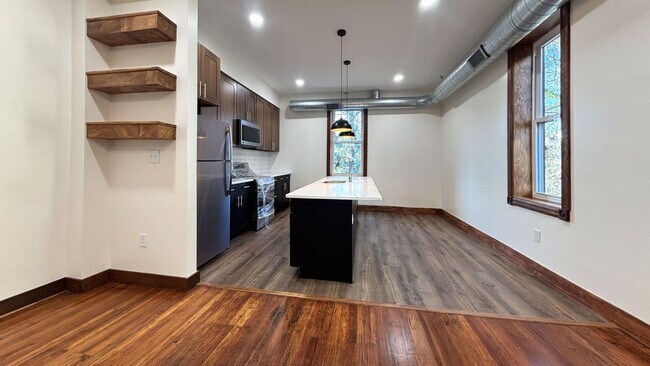 Photo - 219 Manheim St Unidad 2