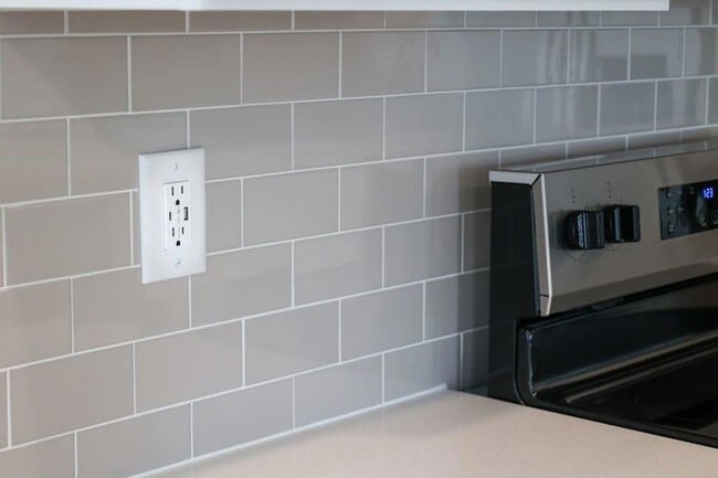 Photo - 1575 Cedars Rd