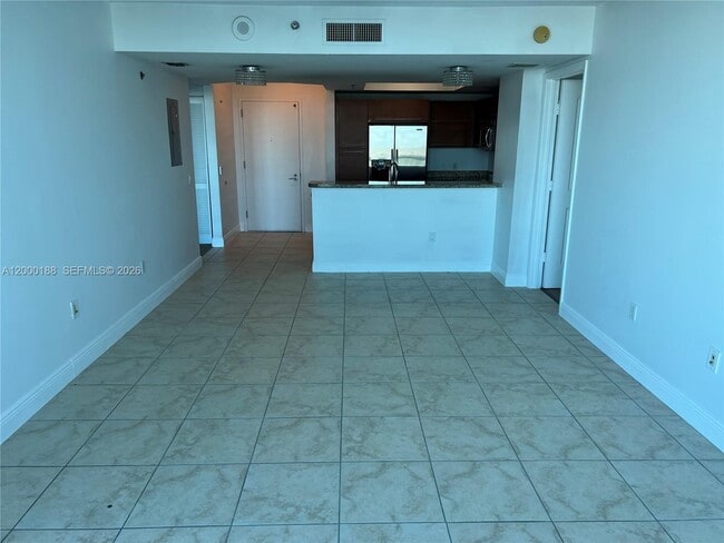 Photo - 2641 N Flamingo Rd Unidad 2006N