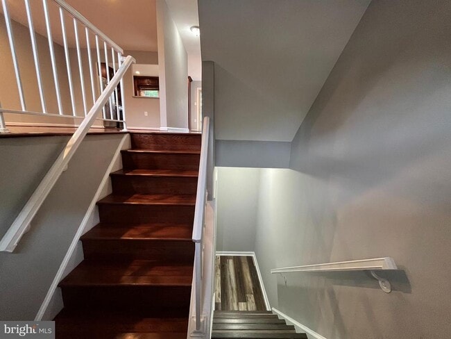 Building Photo - 11353 Cromwell Ct