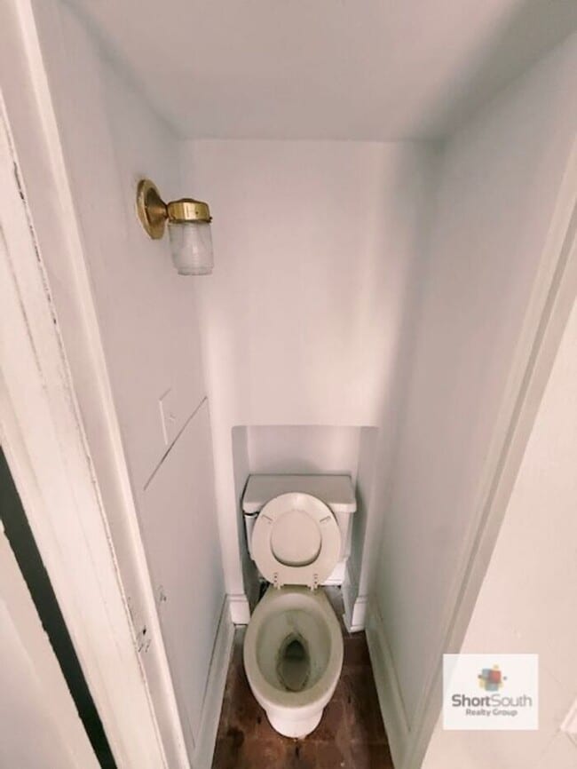 Photo - Updated 3 bed 1.5 bath townhome in Muskegon