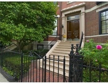 Photo - 396 Beacon St Unidad 3 Rental
