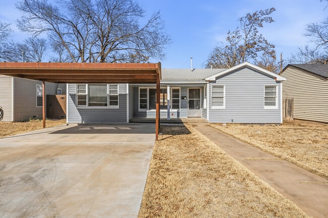 Building Photo - 3714 25th St