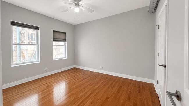 Photo - 1145 W Lunt Ave Unidad 1153-1