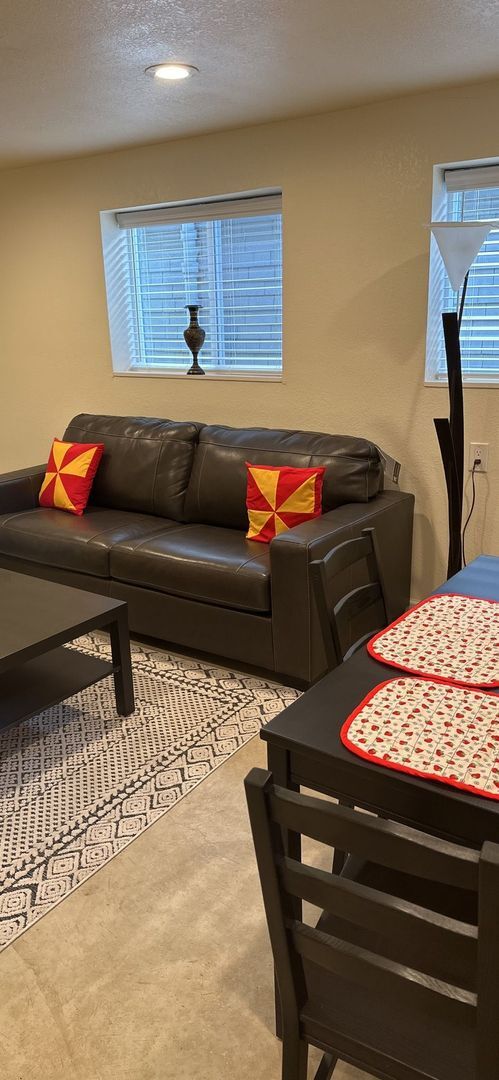 Photo - SHORT TERM LEASE ONLY - FULLY FURNISHED UNIT!