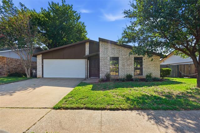 Photo - 2711 Treeview Dr
