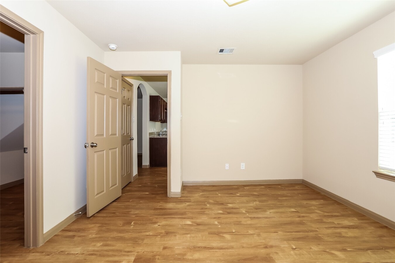 Photo - 5703 Long Arbor Ln