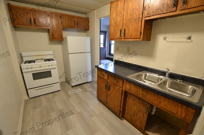 Photo - 107 Arizona Ave Unit 1S