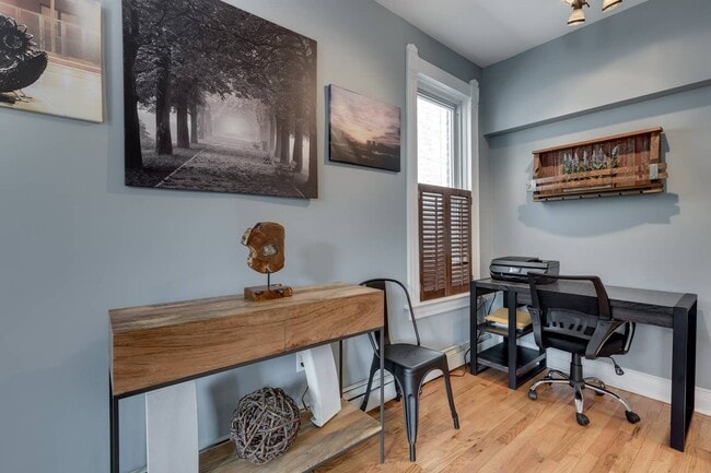 Photo - 2125 N. Winchester-