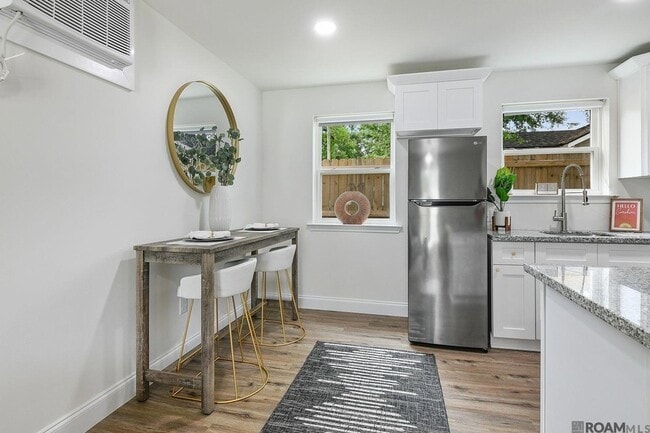 Photo - 210 Centerville St NE Unit 3