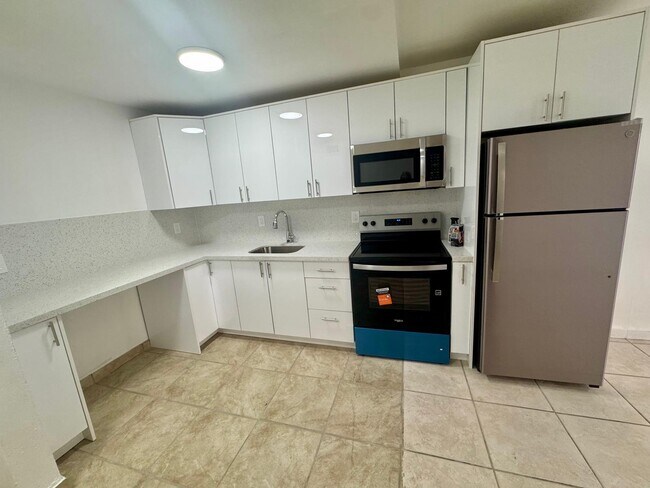 Photo - 2441 NW 13th St Unit 65