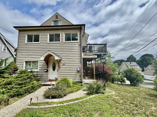 Photo - 106 Winter St Townhome